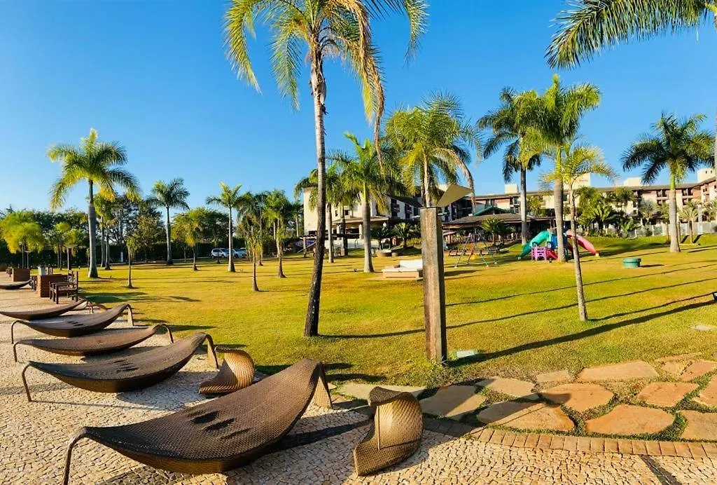 Apt 2 Suites No Life Resort Com Vista Parcial Para O Lago E Lazer Completo Brasília